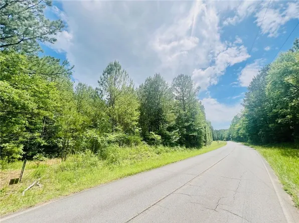 6 Law Rd, Cartersville, GA 30120