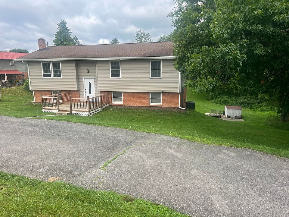 1st image of 137 Northfield Dr