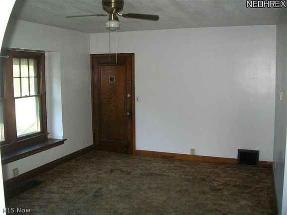 2nd image of 817-819 Kinsman St NW