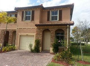 14709 SW 25th St, Miami, FL 33185