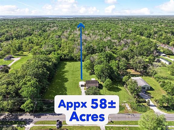 2nd image of 1558 Bayou Rd