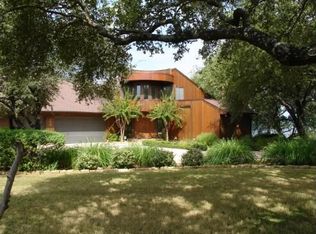 100 Derby Dr, Spicewood, TX 78669