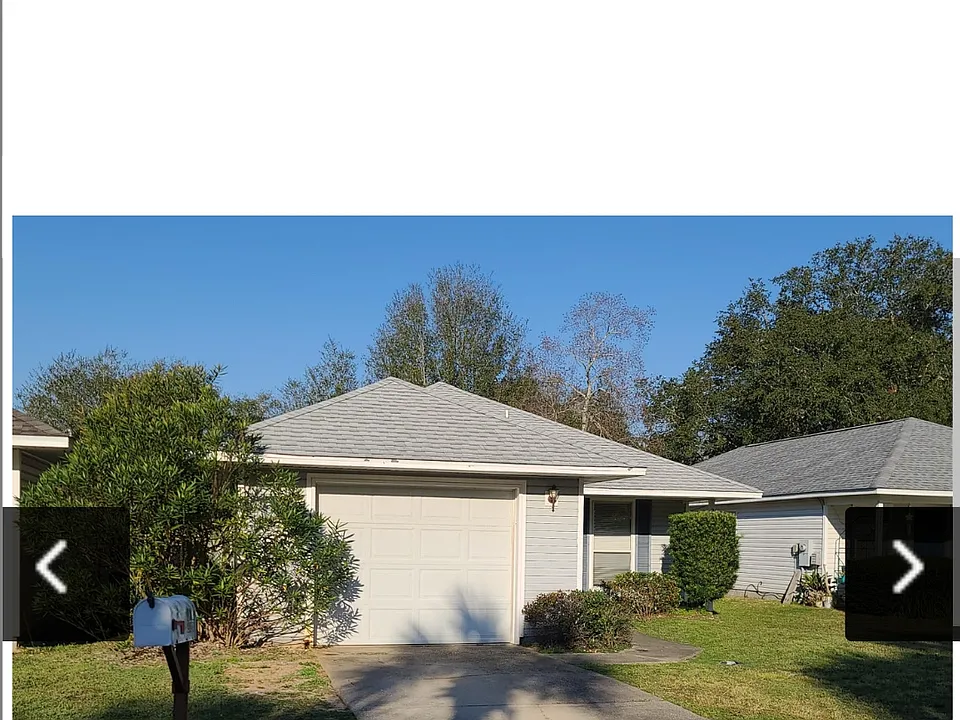 2787 Bay Club Dr