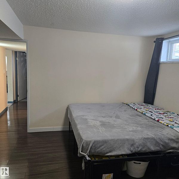 Edmonton House for rent - 4 Bedrooms — photo 15