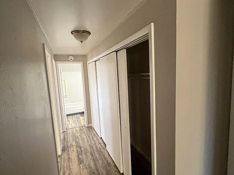 1160-1198 S Allison St — Photo 14