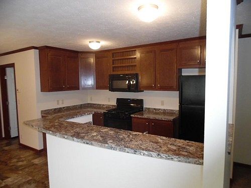 5th image of 28898 Country Ln