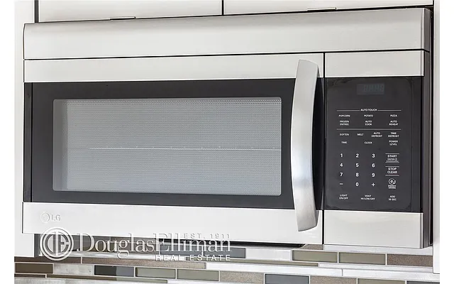 Rented by Douglas Elliman | media 6