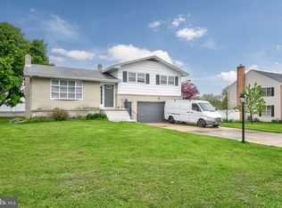 2480 Hartford Rd, York, PA 17402