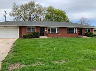 2517 Holmes St, Rockford, IL 61108