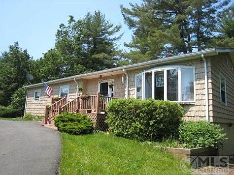 2nd image of 1125 Lucas Avenue Ext
