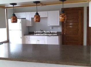 2863 W Fullerton Ave APT 2A, Chicago, IL 60647