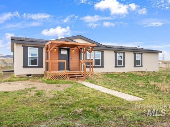 9446 Wright Rd, Melba, ID 83641
