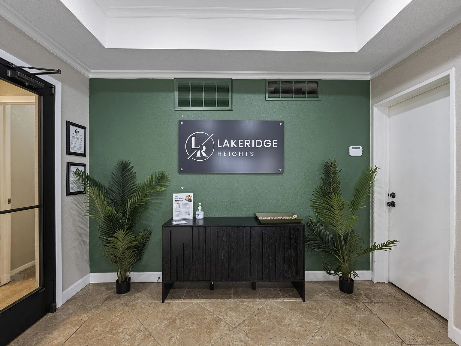 Lakeridge Heights — Photo 3