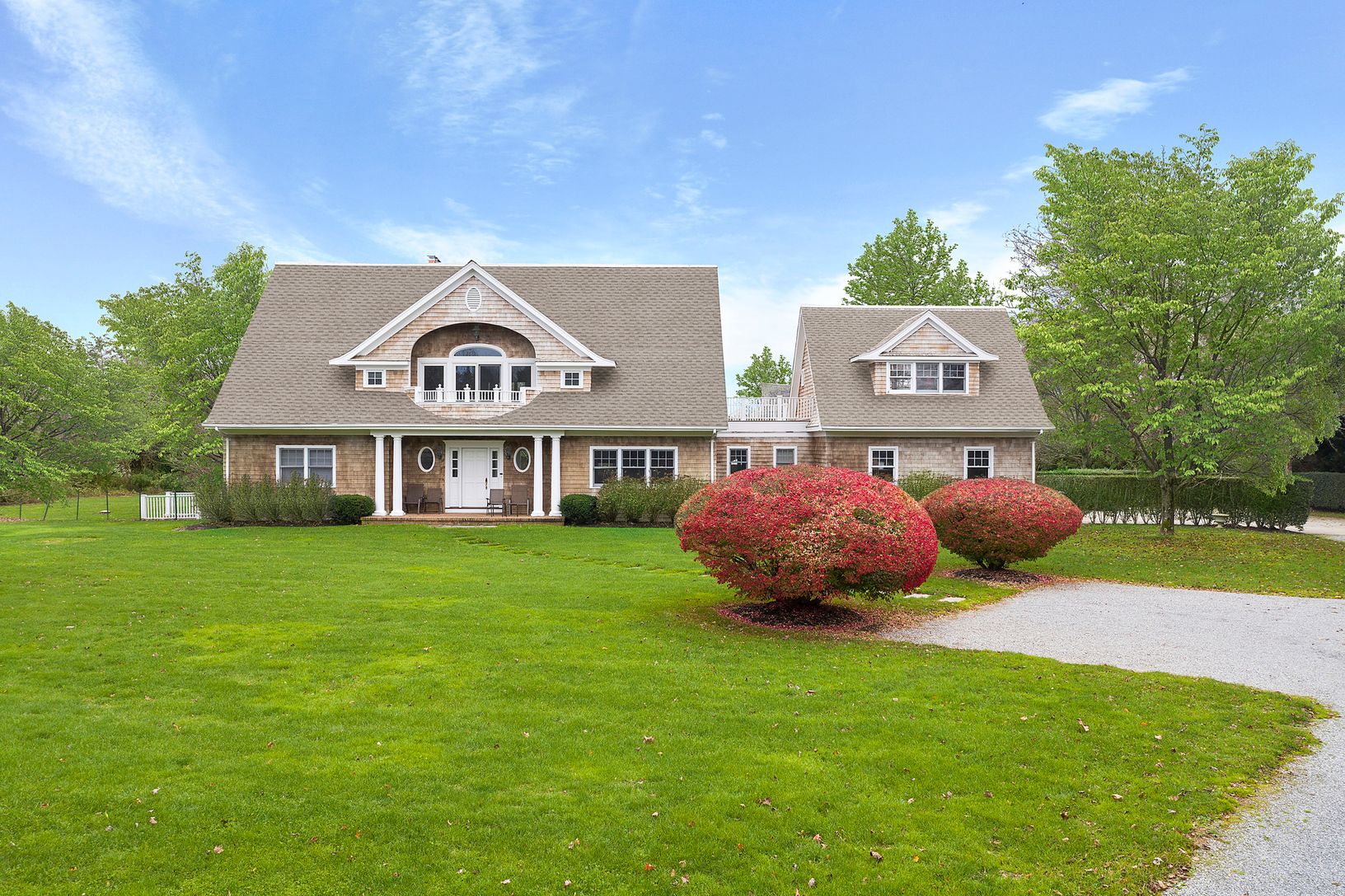  Sagaponack South Traditional Home