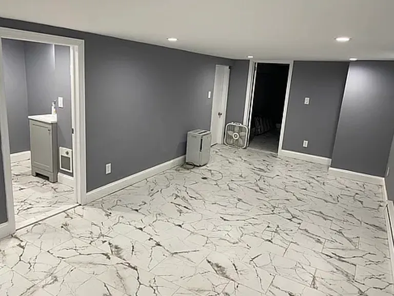 133 S 10th Ave #1 — Photo 3