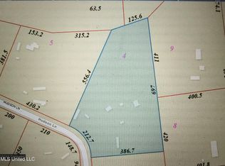 18124 Hudson Ln, Saucier, MS 39574