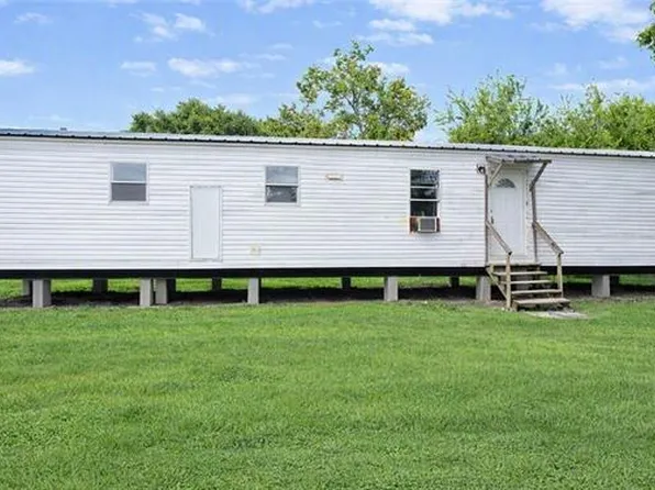 135 Stephen Ballay Ln, Pt Sulphur, LA 70083