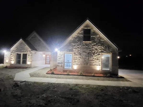 268 Quail Chase Ln, Decatur, TX 76234