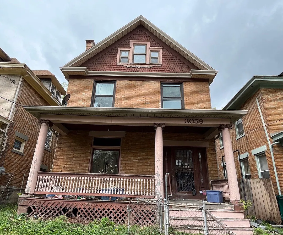 3059 Cleinview Ave photo 1