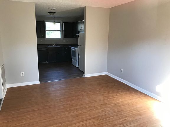 5th image of 2829 Brunswick Dr #B