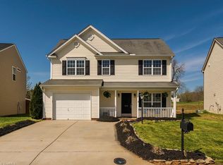 1511 Hamilton Hills Dr, Greensboro, NC 27406