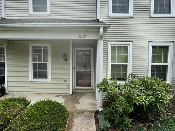 1918 Wexford Rd, Palmyra, PA 17078