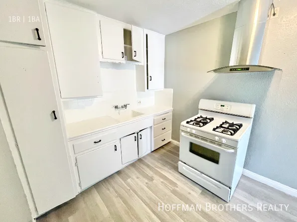 441 W Santa Cruz St #A, San Pedro, CA 90731