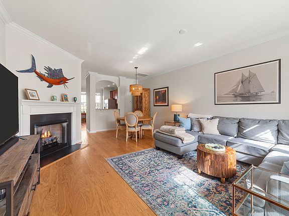 5th image of 807 Cupola Dr