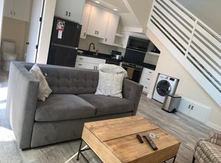 2817 Samarkand Dr, Santa Barbara, CA 93105
