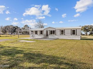 1161B Cormier Rd, Breaux Bridge, LA 70517