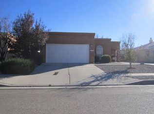 6520 Honeylocust Ave NW, Albuquerque, NM 87121