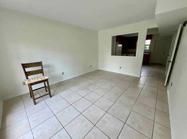 100 Fountain Dr #173, Bainbridge, GA 39819