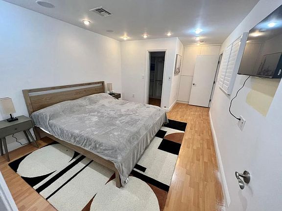3rd image of 296 Santander Ave #1