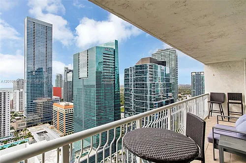 1200 Brickell Bay Dr #3515 Photo 1