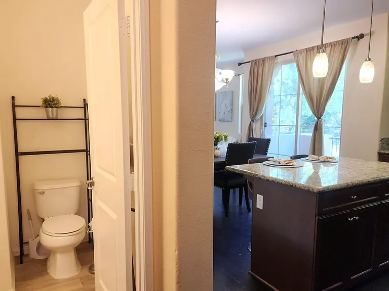 1823 Peach Ct #7 — Photo 14