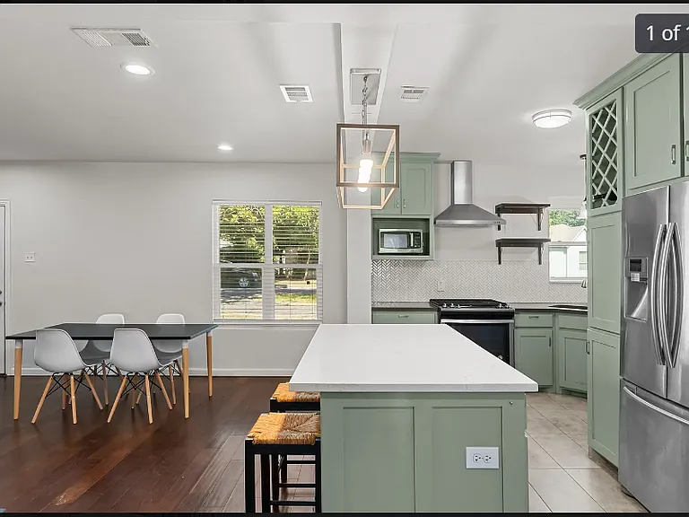 4037 Carolyn Rd — Photo 8