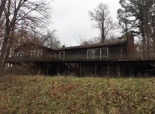 378 Contentment Rd, Makanda, IL 62958