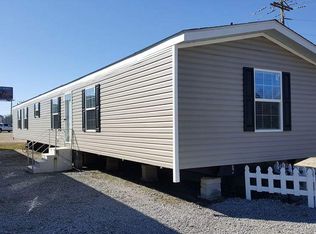 1233 S Jk Powell Blvd #1679, Whiteville, NC 28472