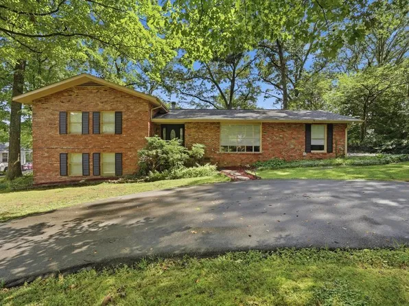747 Timber Ln, Cookeville, TN 38501