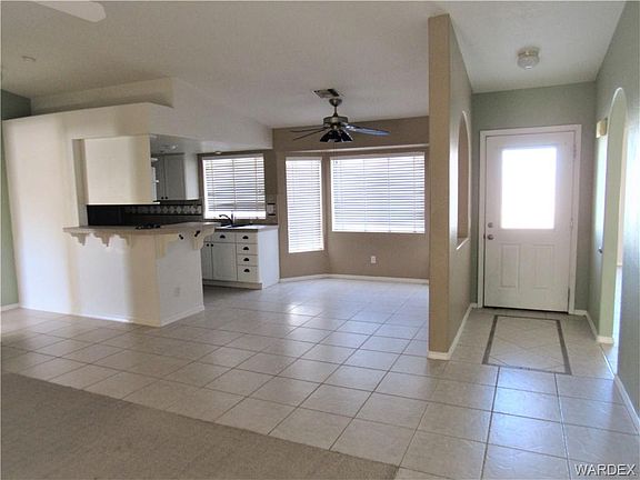 5th image of 2208 E Emerald River Way