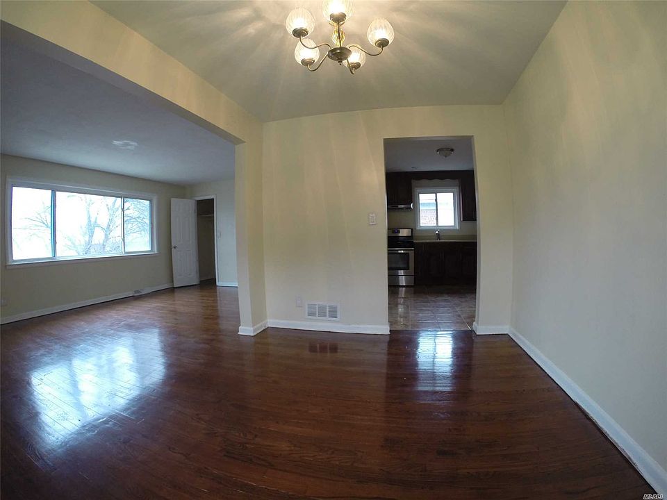 1st image of 10636 Ditmars Blvd