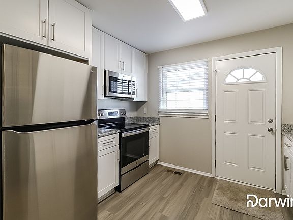 2nd image of 12 Rehobeth Ct