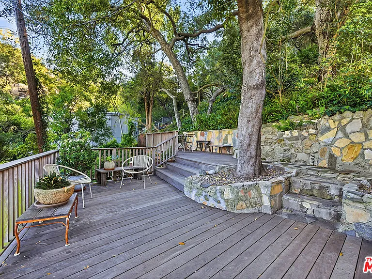 2049 Oakstone Way — Photo 19