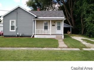208 S Broad St, Knoxville, IL 61448