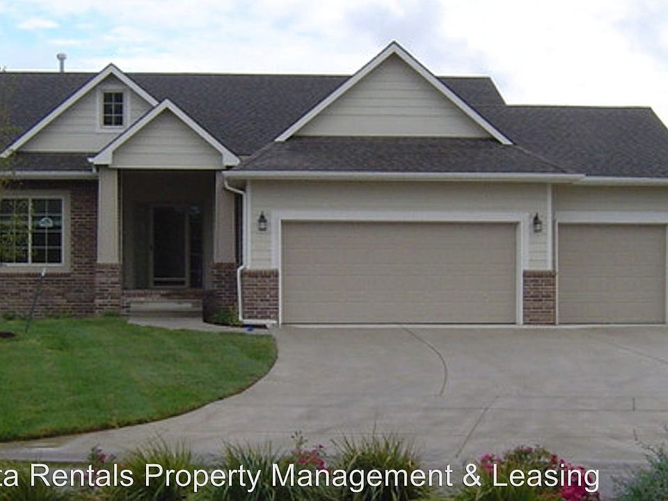 1st image of 914 W Threewood Ct