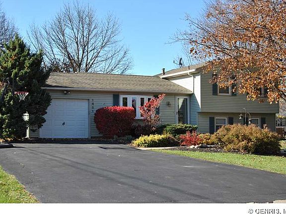 3rd image of 1451 Tudor Way