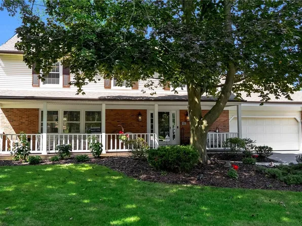 164 Country Pkwy, Williamsville, NY 14221
