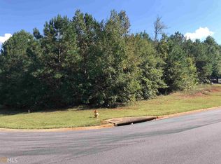 128 Planters Ridge Dr, Lagrange, GA 30240