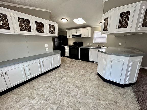 2nd image of 4620 Tampa Ct