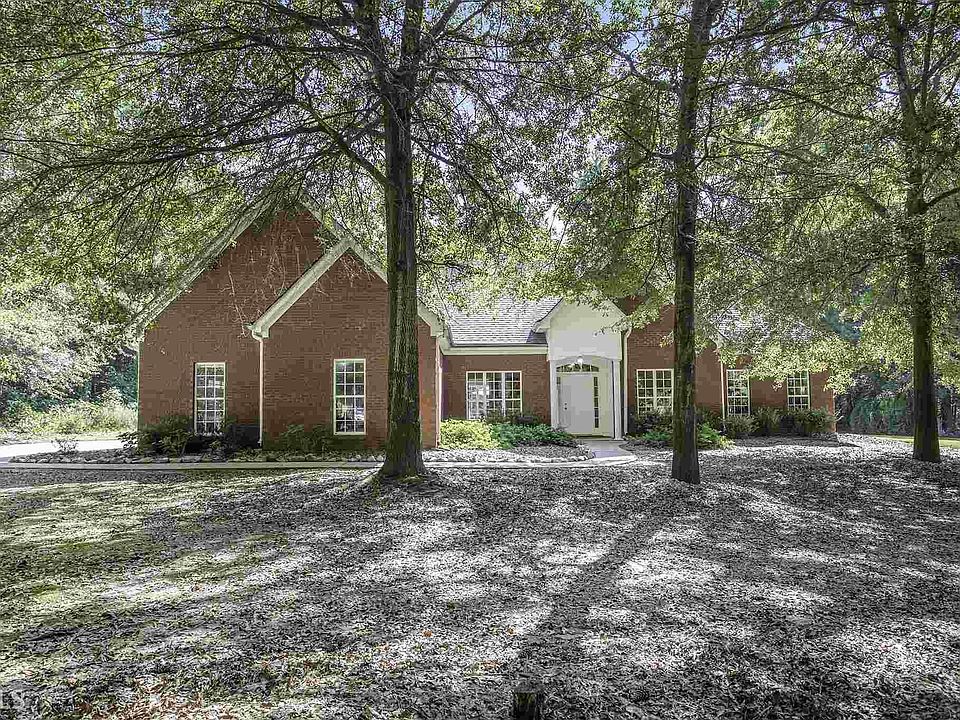 1st image of 30 Glenda Ct